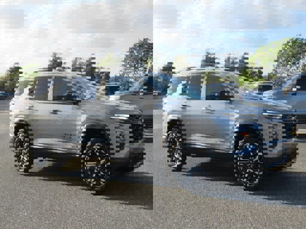 New 2026 Chevrolet Equinox RS w/ Convenience Package III image 2