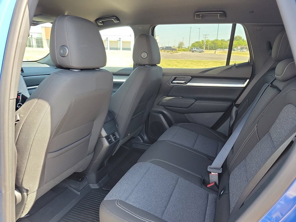 New 2027 GMC Terrain Elevation w/ LPO, Floor Liner Package FWD image 10