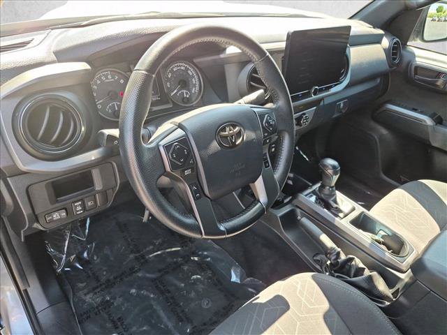 Used 2019 Toyota Tacoma TRD Sport w/ Technology Package RWD image 10