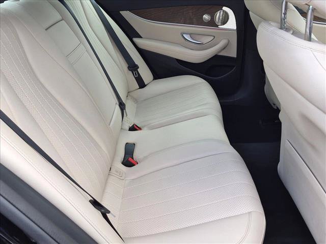 Used 2022 Mercedes-Benz E 350 Sedan image 19