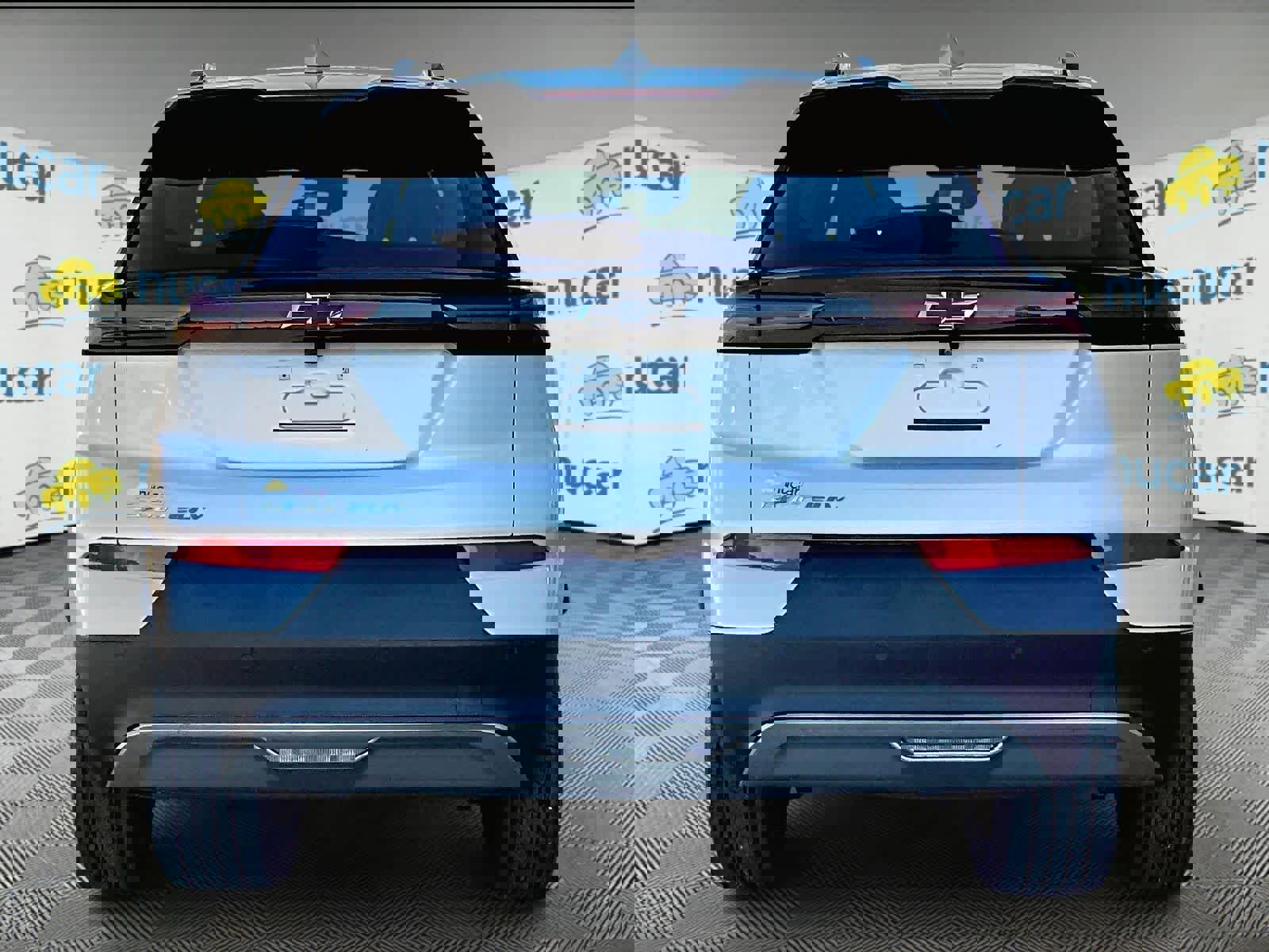 Certified 2023 Chevrolet Bolt EUV LT w/ Convenience Package image 5