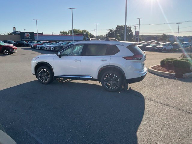 New 2026 Nissan Rogue Platinum AWD/4WD image 4