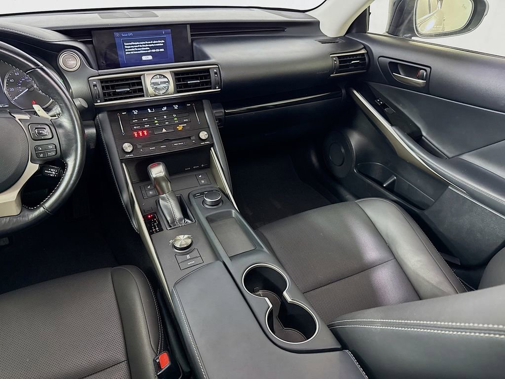 Used 2017 Lexus IS 200t image 23