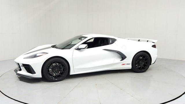Certified 2025 Chevrolet Corvette Stingray Preferred Cpe w/ Z51 Performance Package image 2