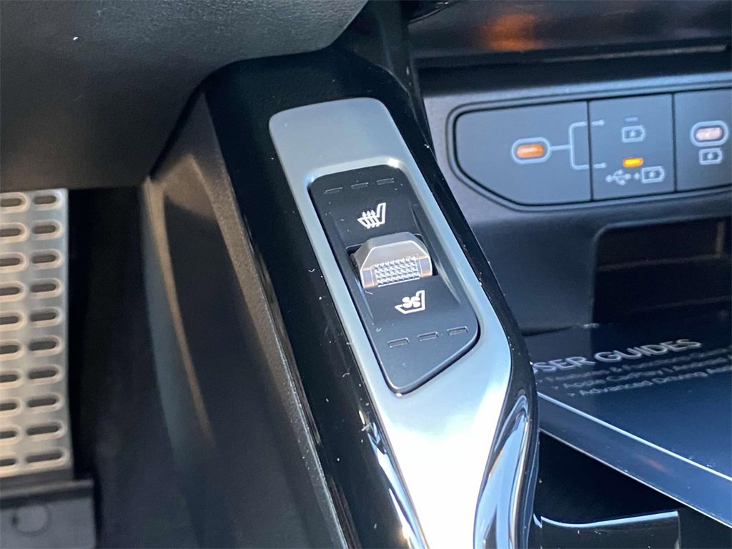 New 2025 Kia Sorento SX Prestige image 17