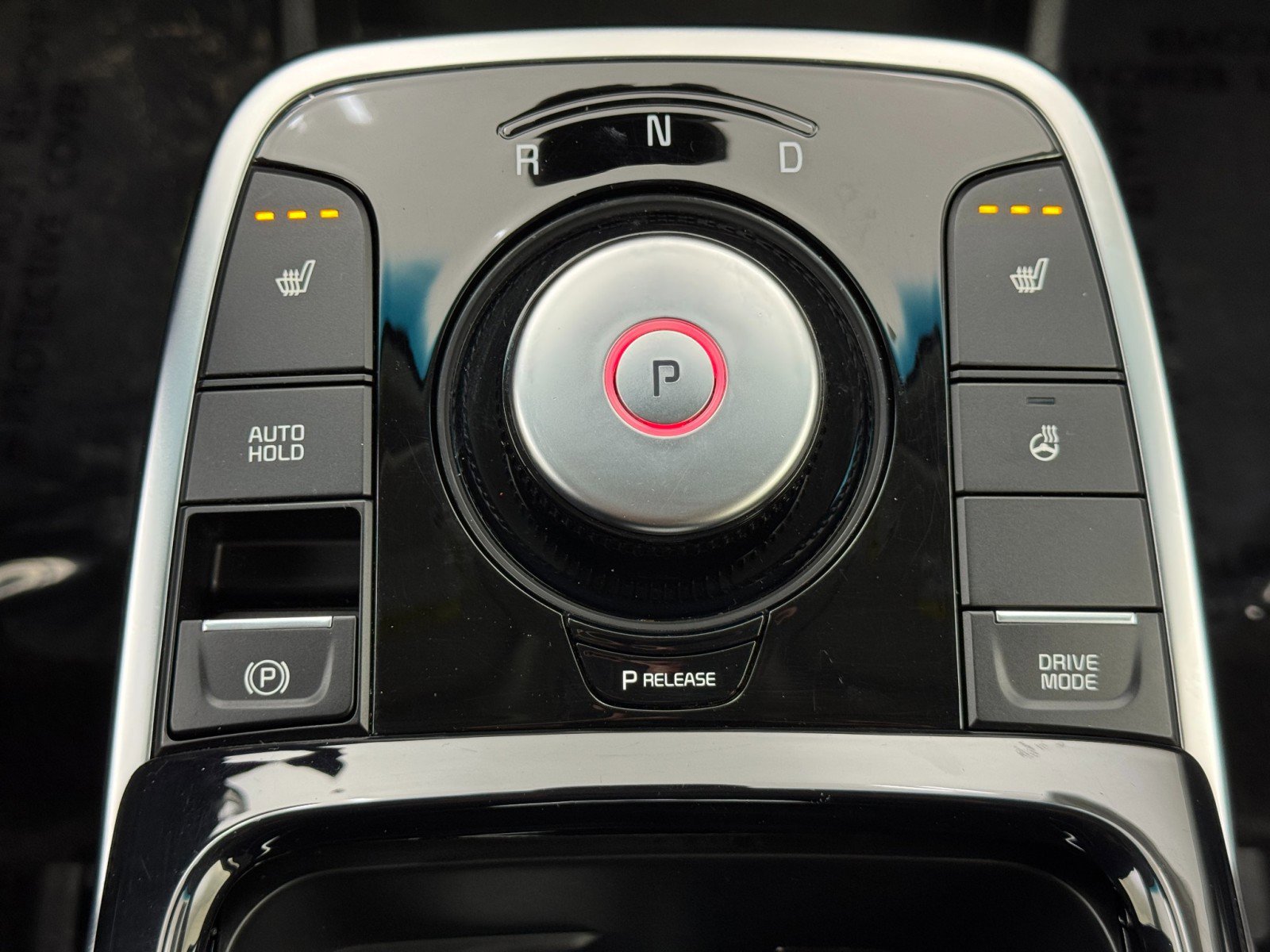 Used 2022 Kia Niro EX w/ Cold Weather Package FWD image 30