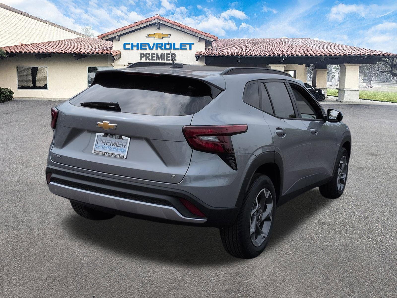 New 2026 Chevrolet Trax LT w/ Driver Confidence Package FWD image 8