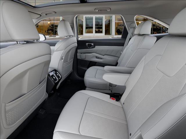 Used 2025 Kia Sorento SX FWD image 18