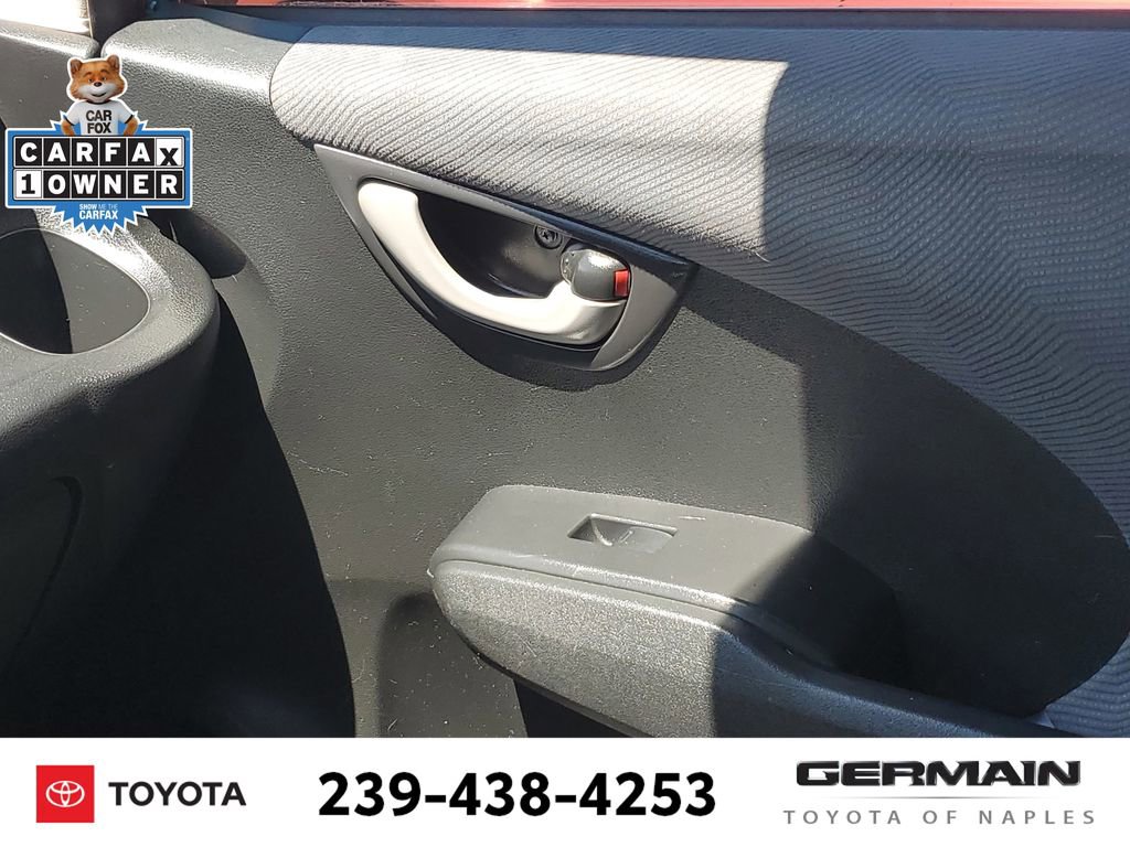 Used 2012 Honda Fit image 27