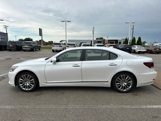 Used 2017 Lexus LS 460 L RWD image 10