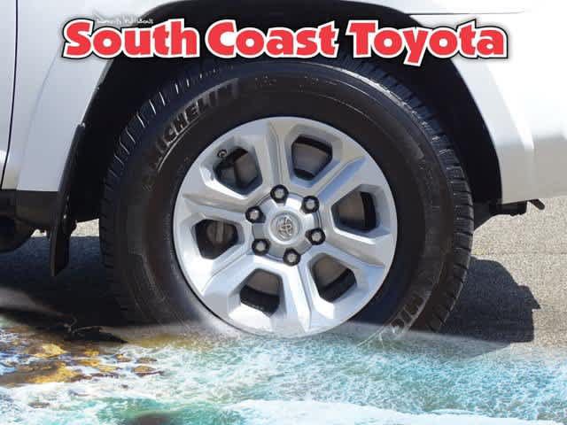 Certified 2018 Toyota 4Runner SR5 RWD image 7