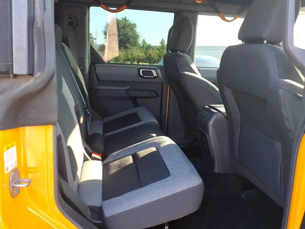 Used 2022 Ford Bronco 4-Door AWD/4WD image 15