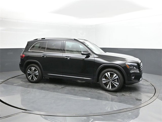 New 2025 Mercedes-Benz GLB 250 image 17