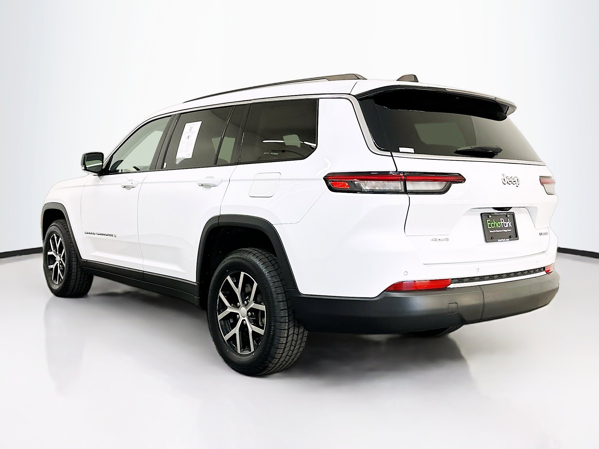 Used 2023 Jeep Grand Cherokee L Limited image 5