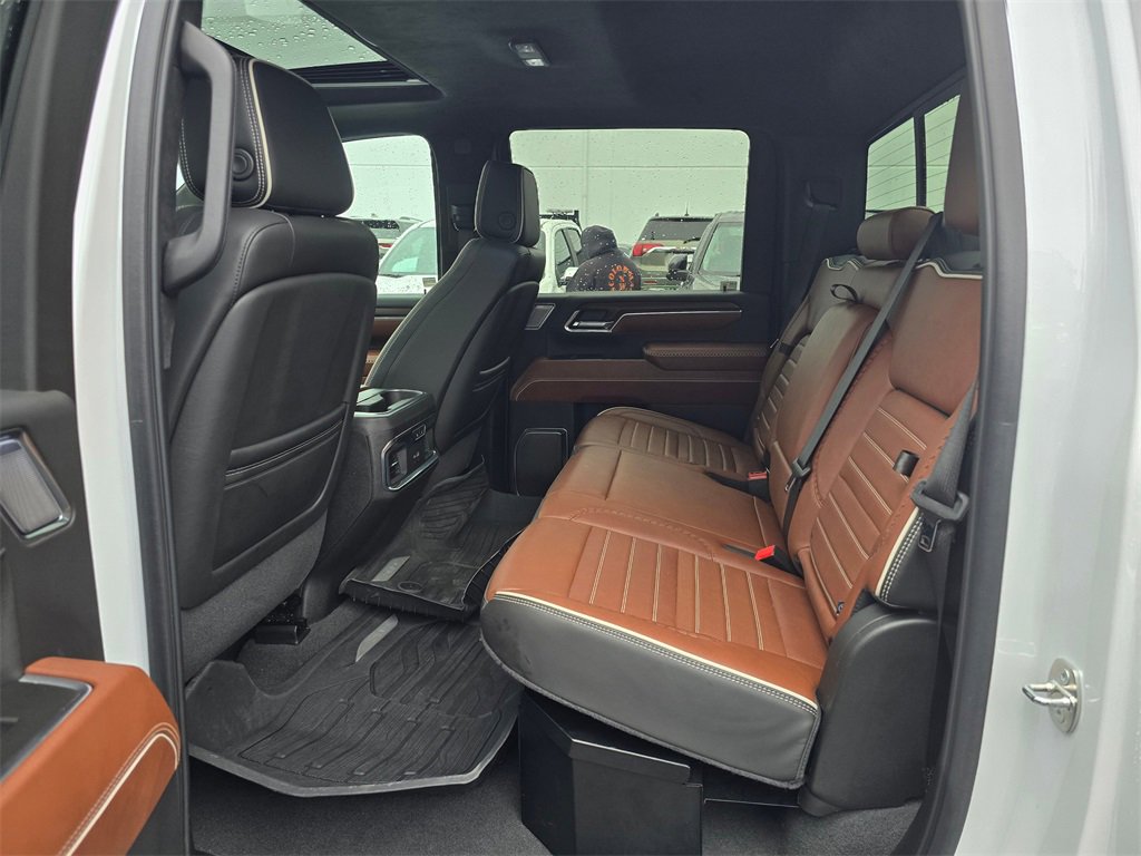 Used 2024 GMC Sierra 3500 Denali Ultimate image 51