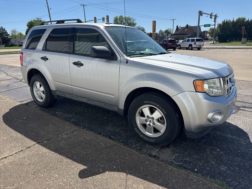 Used 2012 Ford Escape XLT w/ Class II Trailer Tow Pkg AWD/4WD image 6