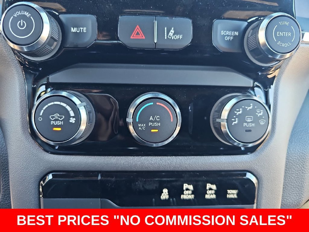 New 2026 RAM 1500 Express AWD/4WD image 20