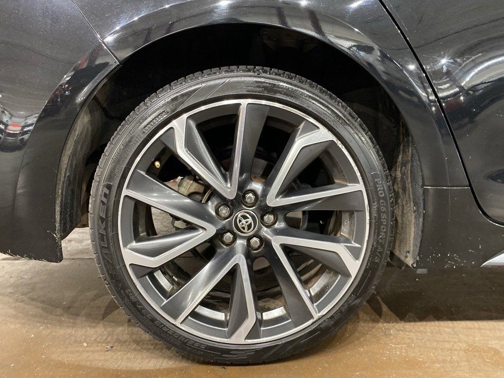 Used 2020 Toyota Corolla XSE image 16