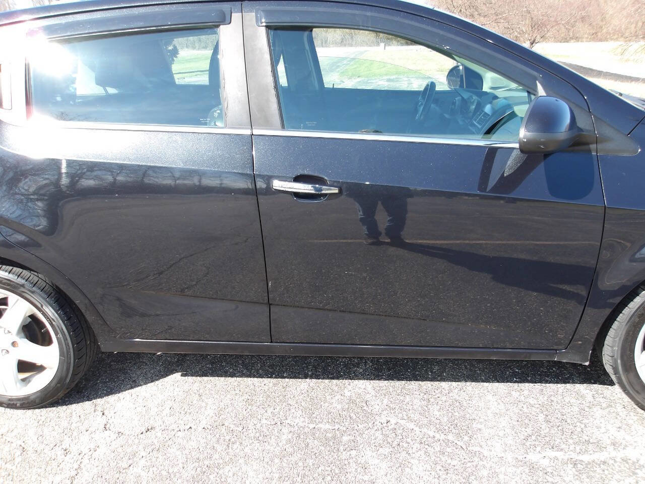 Used 2015 Chevrolet Sonic LTZ image 29