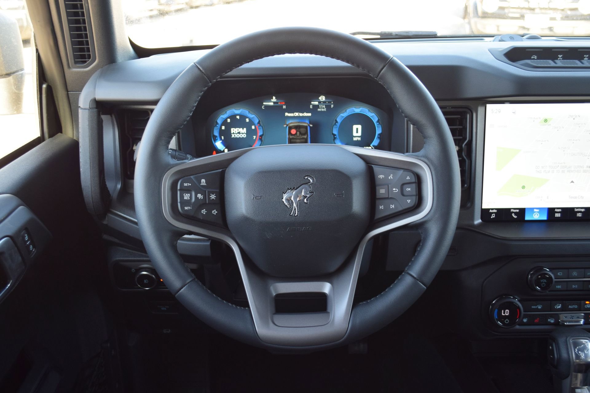 New 2026 Ford Bronco Badlands image 8