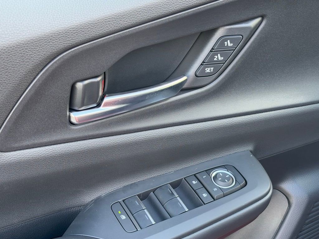 New 2026 Toyota Prius Plug-In Hybrid image 26