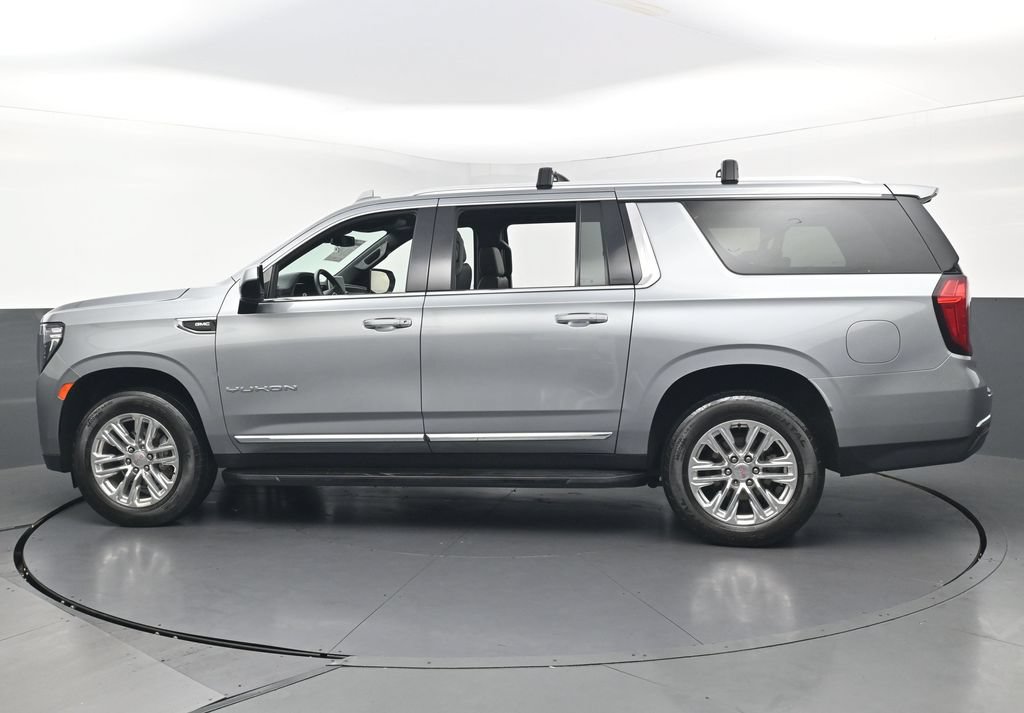 Used 2023 GMC Yukon XL SLT AWD/4WD image 50