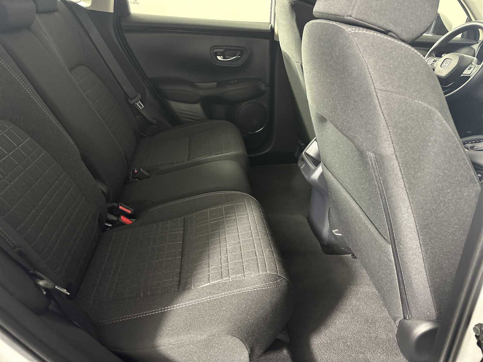 Used 2024 Honda HR-V LX image 18