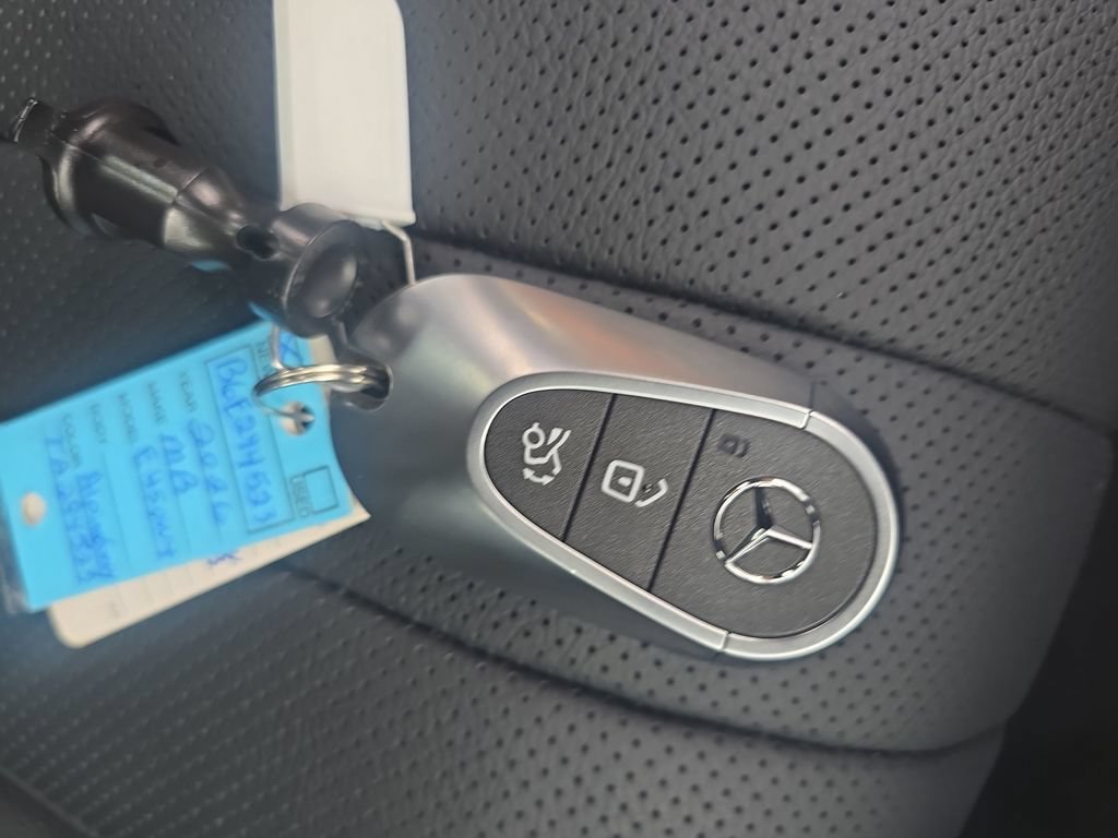 New 2026 Mercedes-Benz E 450 4MATIC Sedan image 29