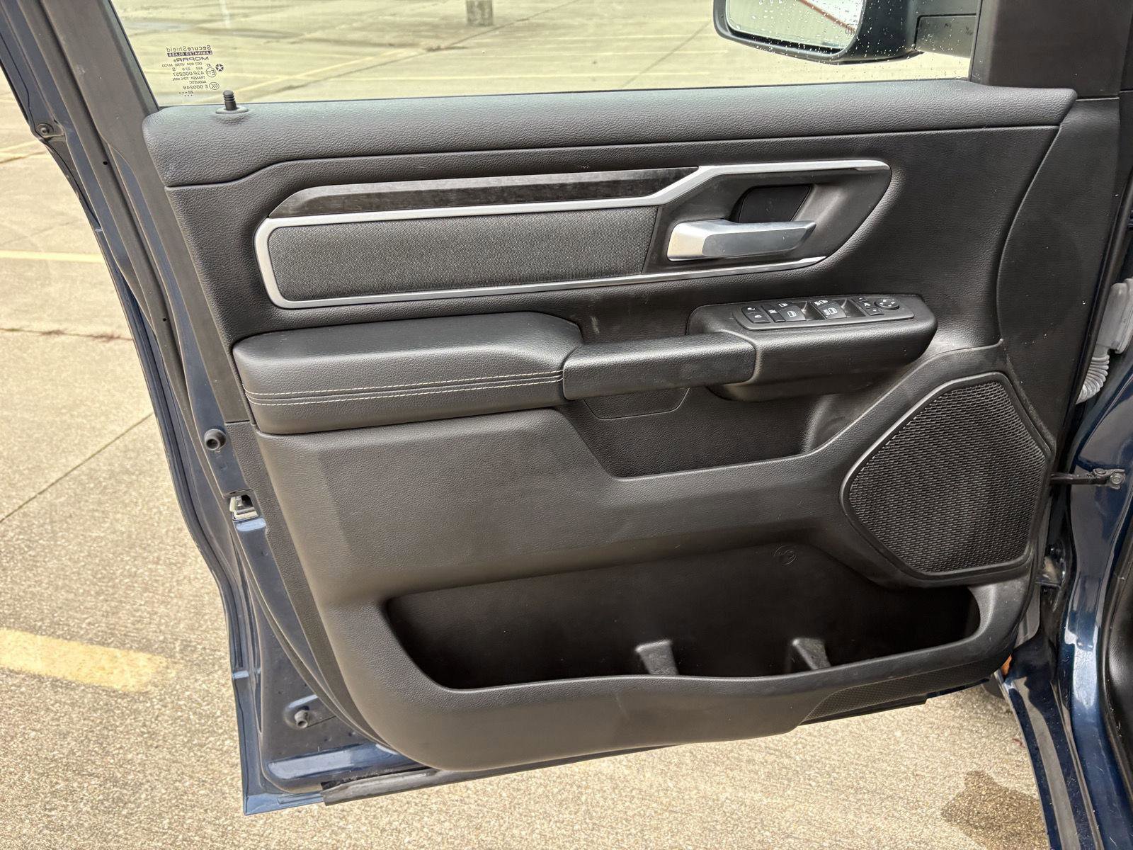 Used 2022 RAM 1500 Big Horn image 3