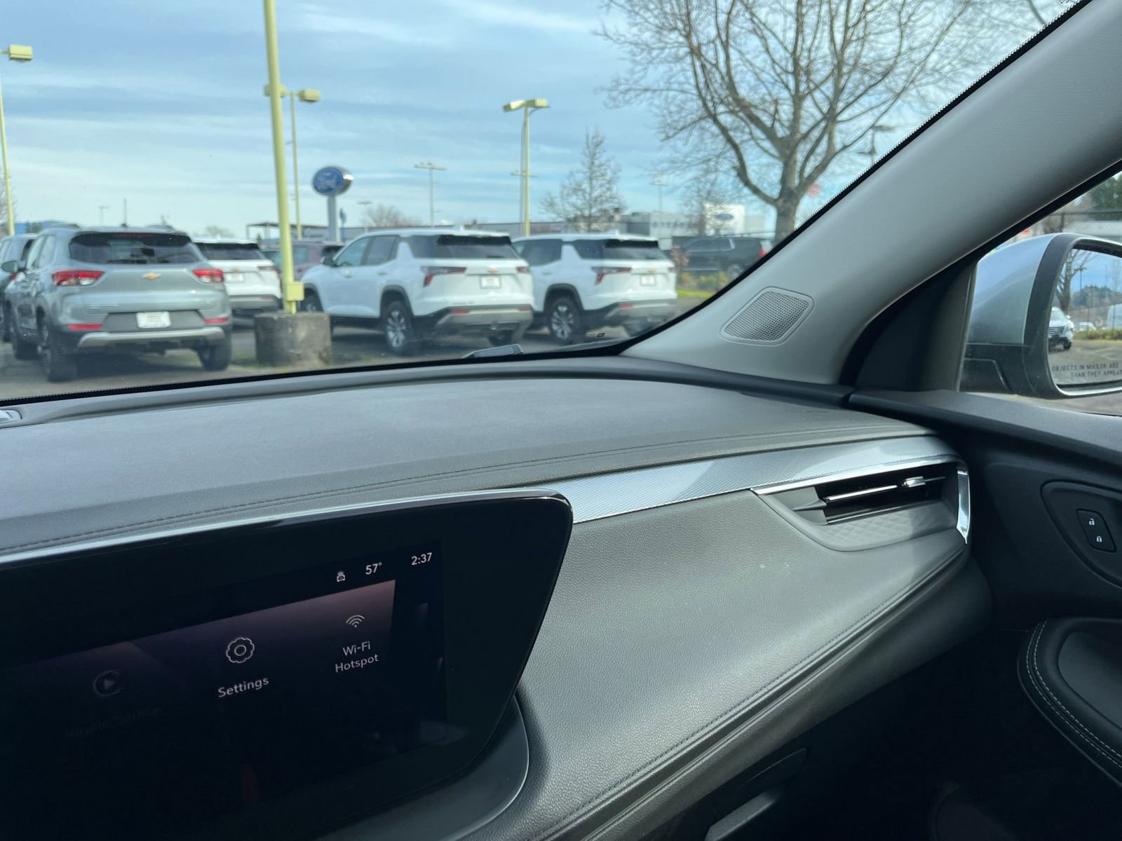 Used 2025 Buick Encore GX Preferred image 35