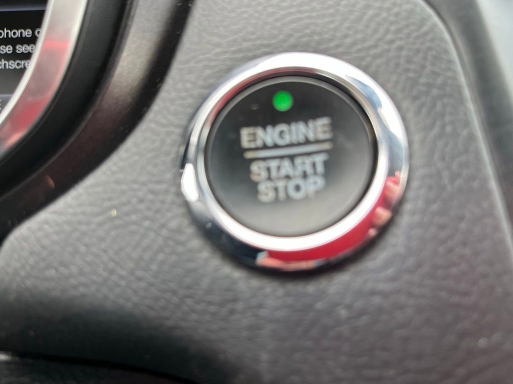 Used 2020 Ford Fusion Titanium image 16