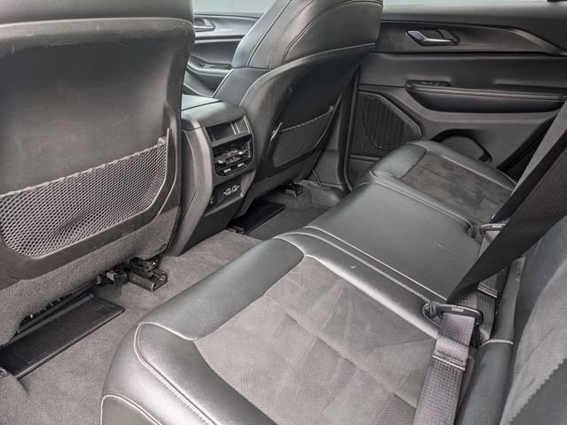 Certified 2024 Jeep Grand Cherokee Altitude AWD/4WD image 27