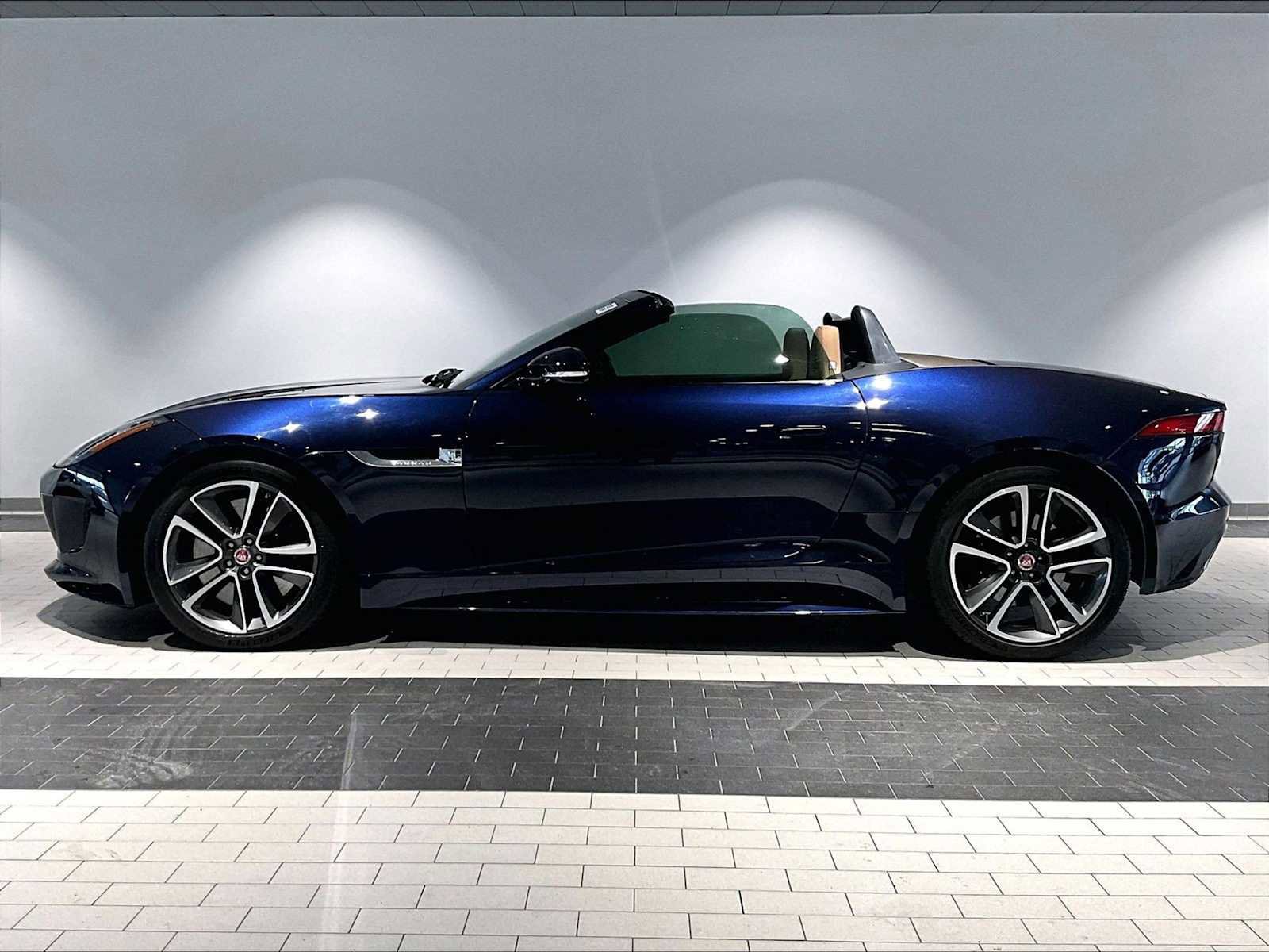 Used 2016 Jaguar F-TYPE S image 2