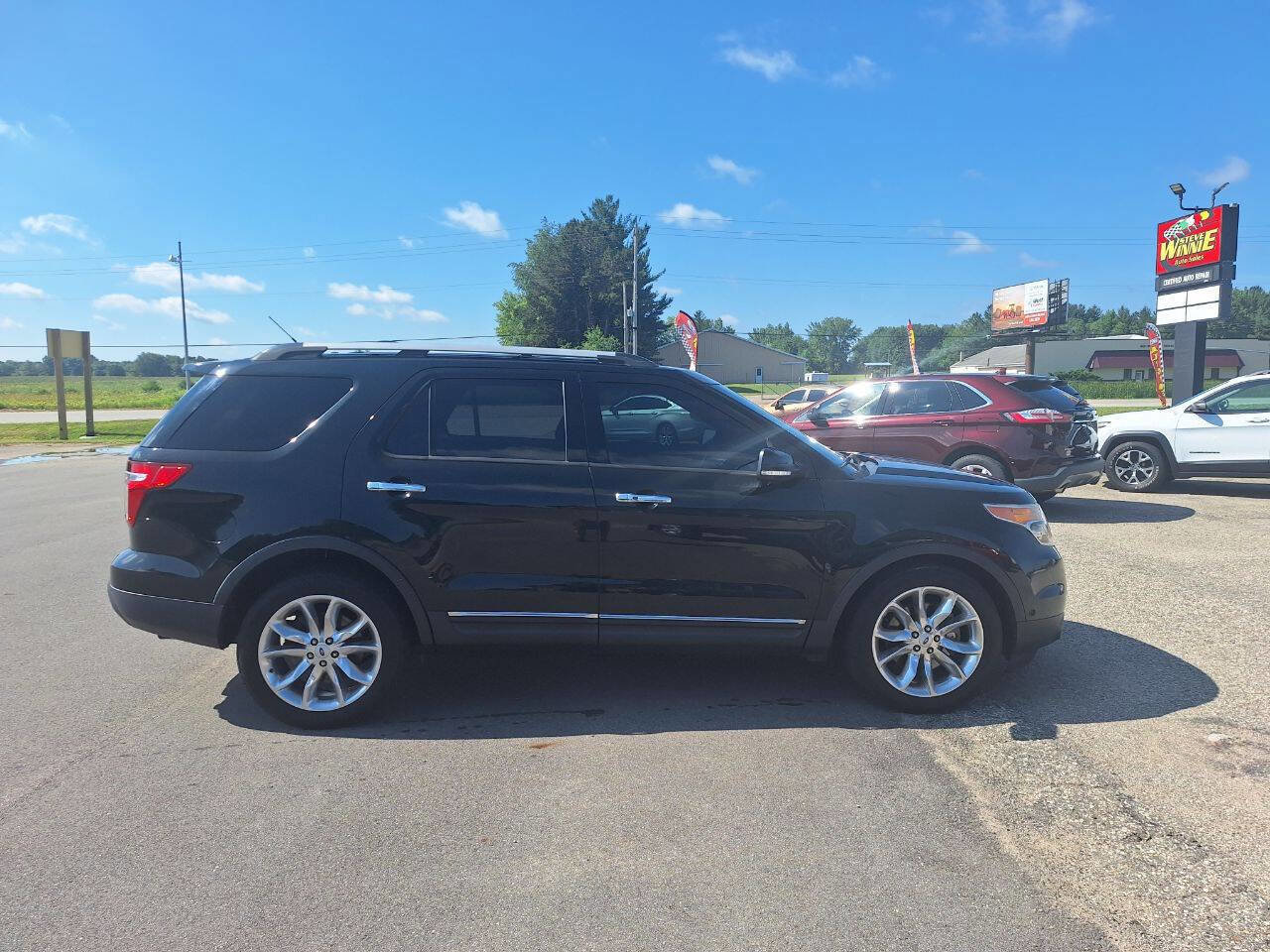 Used 2014 Ford Explorer Limited w/ Equipment Group 302A image 3