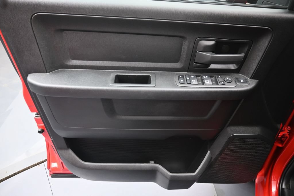 Used 2024 RAM 3500 Tradesman AWD/4WD image 24