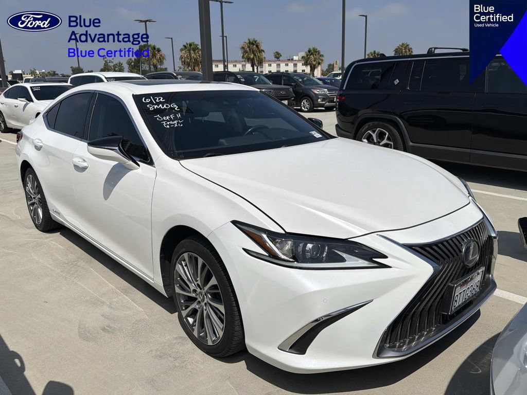 Used 2021 Lexus ES 300h w/ Premium Package FWD image 12