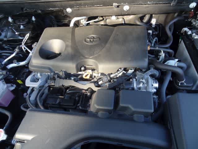 Certified 2025 Toyota RAV4 XLE AWD/4WD image 31