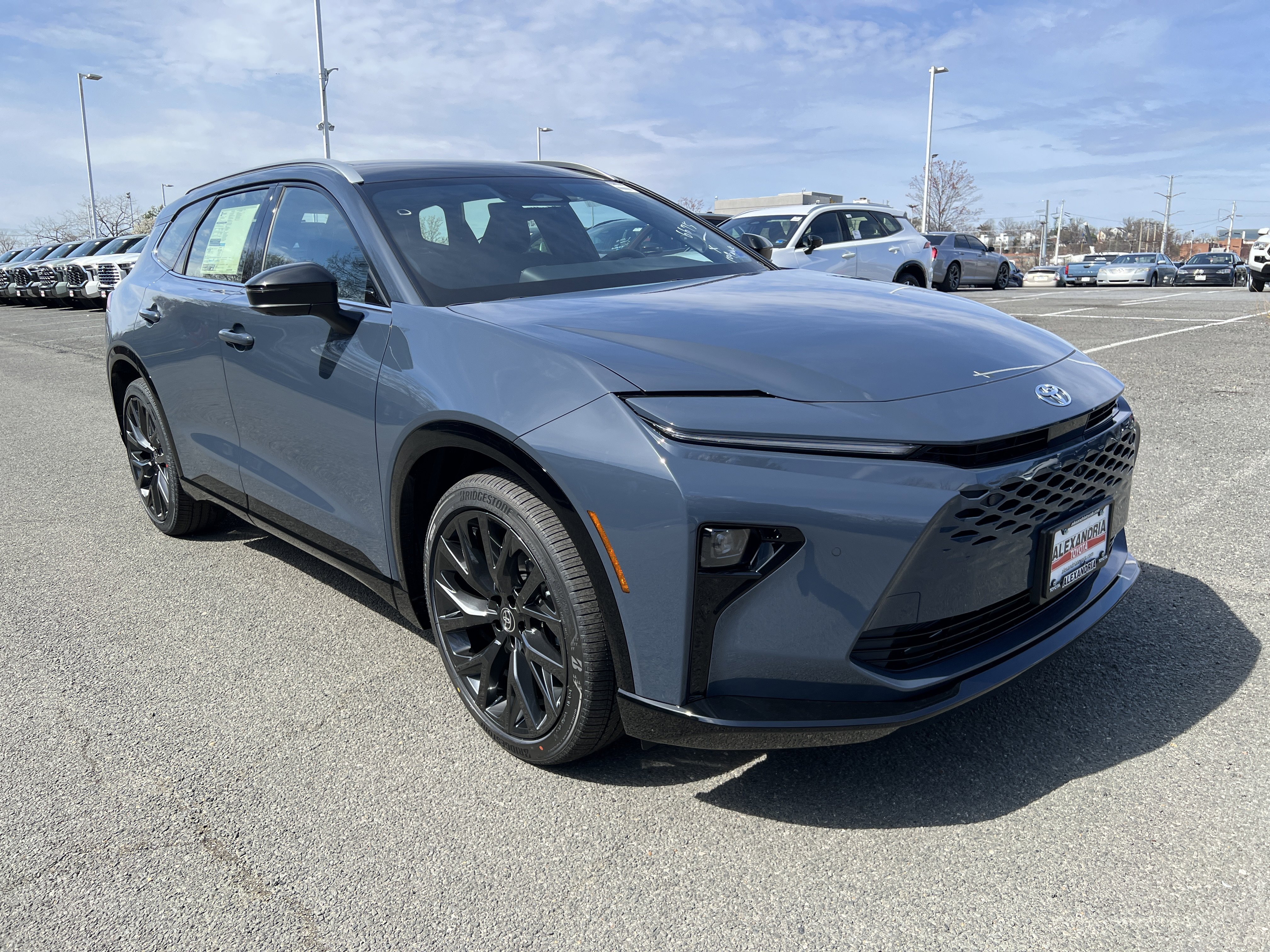 New 2026 Toyota Crown Signia image 3