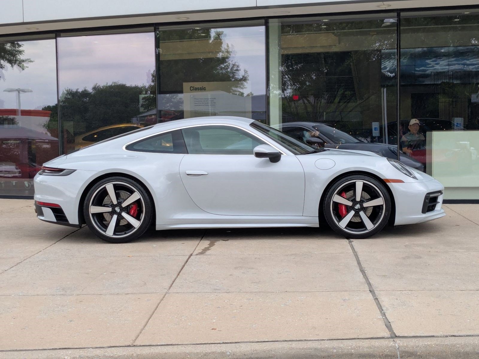 Certified 2024 Porsche 911 Carrera S RWD image 8