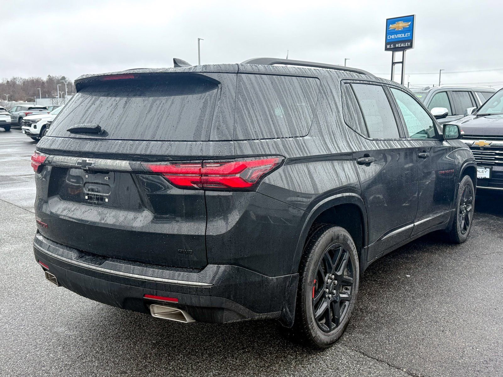 Certified 2023 Chevrolet Traverse Premier w/ Redline Edition image 7