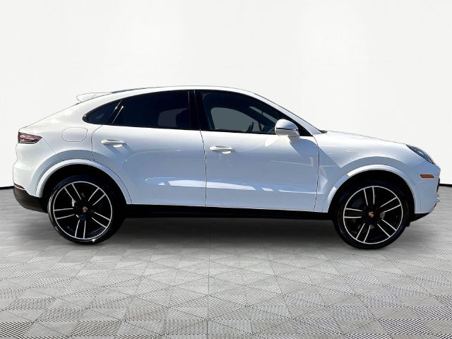 Used 2023 Porsche Cayenne S w/ Premium Package Plus AWD/4WD image 8