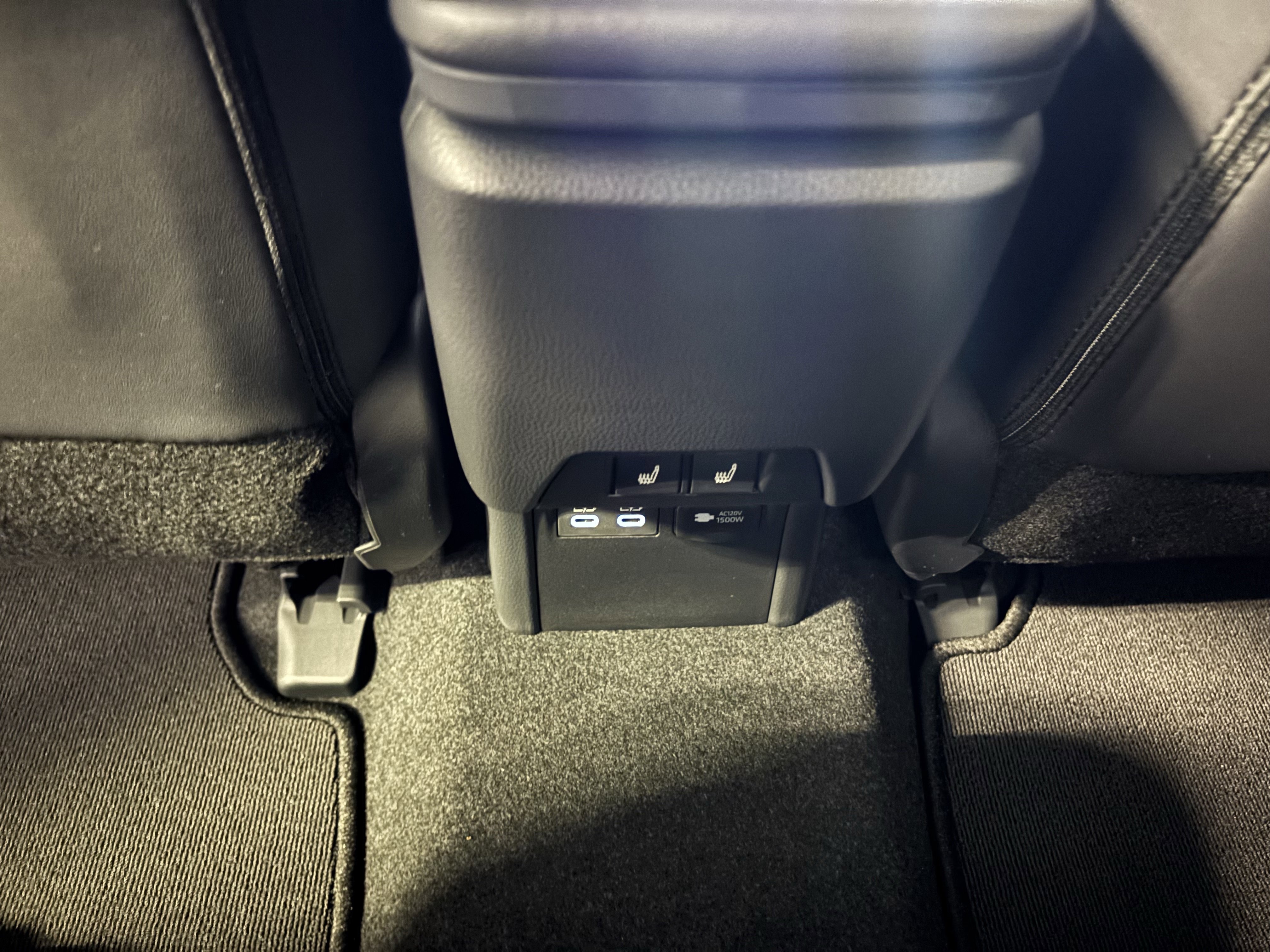 New 2026 Toyota Prius Plug-In Hybrid image 9