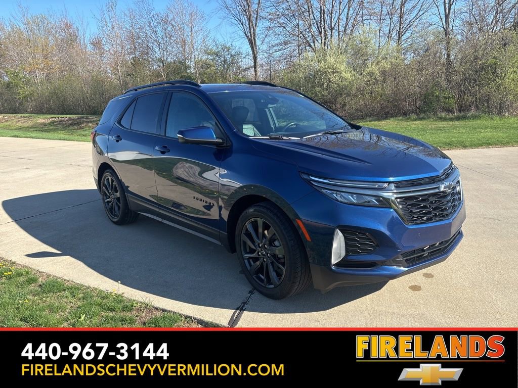 Used 2022 Chevrolet Equinox RS w/ RS Leather Package FWD image 11