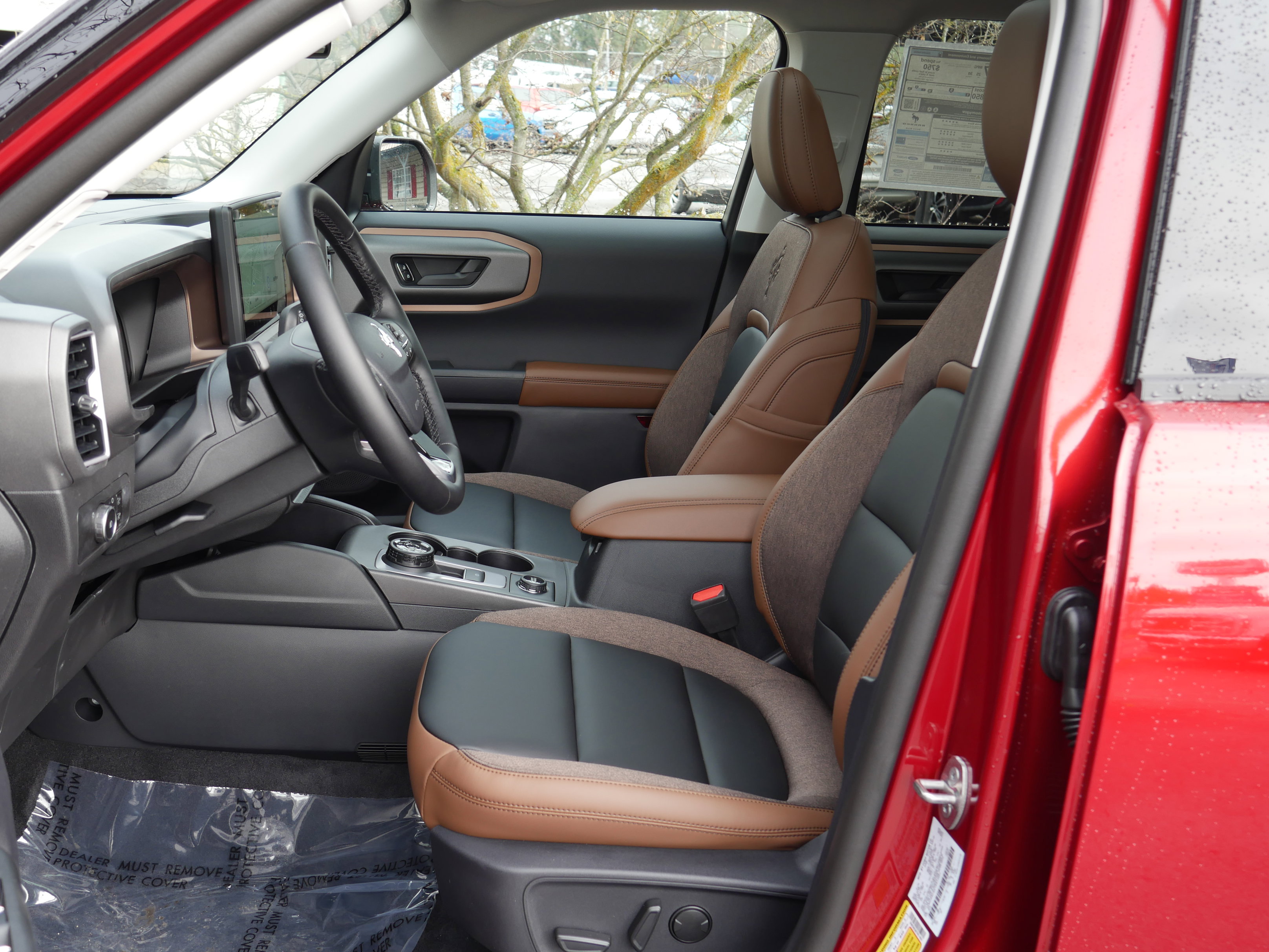 New 2026 Ford Bronco Sport Outer Banks w/ Outer Banks Tech Package+ AWD/4WD image 3