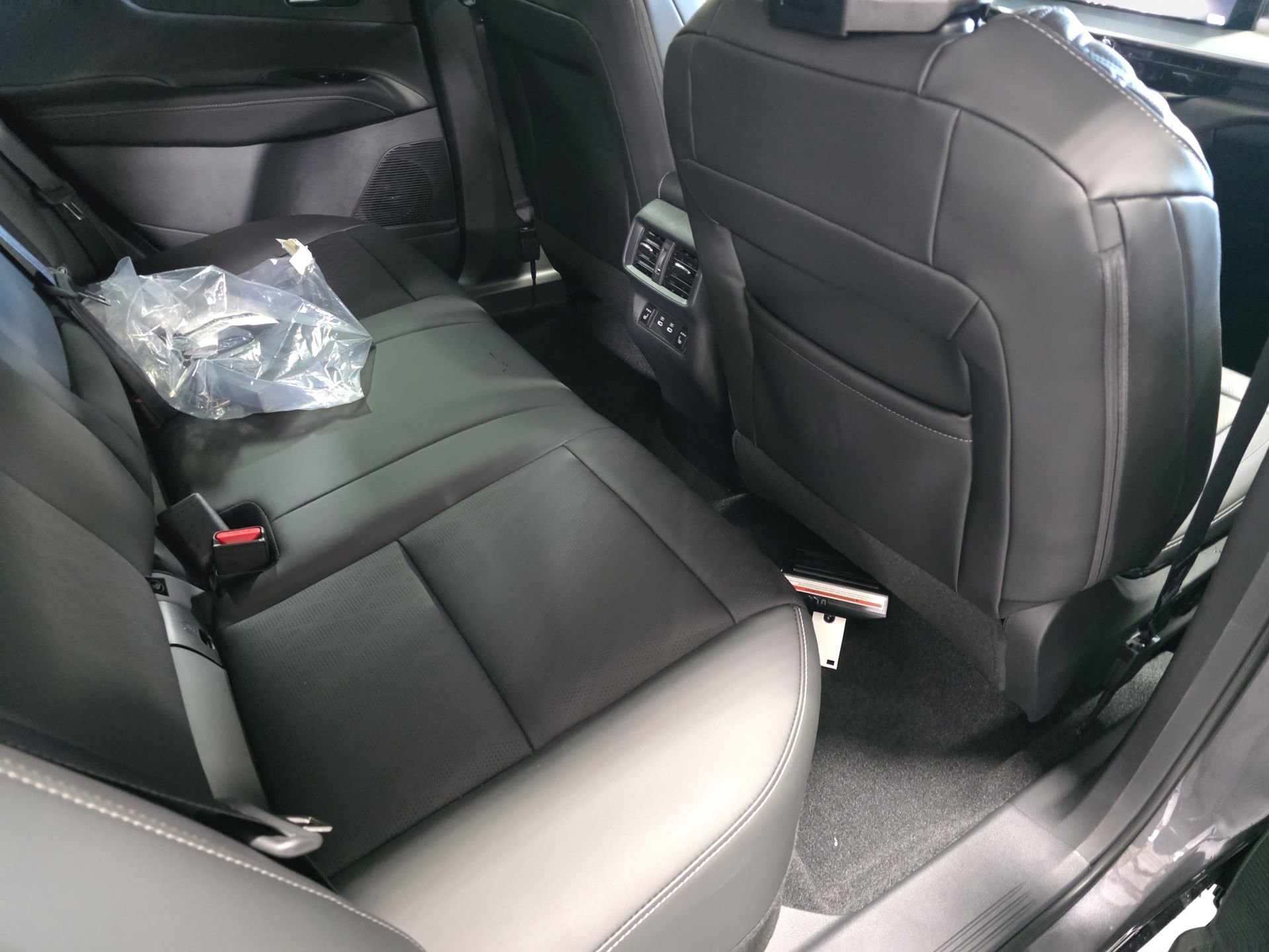 New 2026 Nissan Murano Platinum AWD/4WD image 11