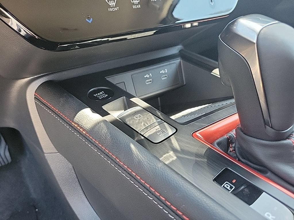 New 2025 Nissan Kicks SR FWD image 27