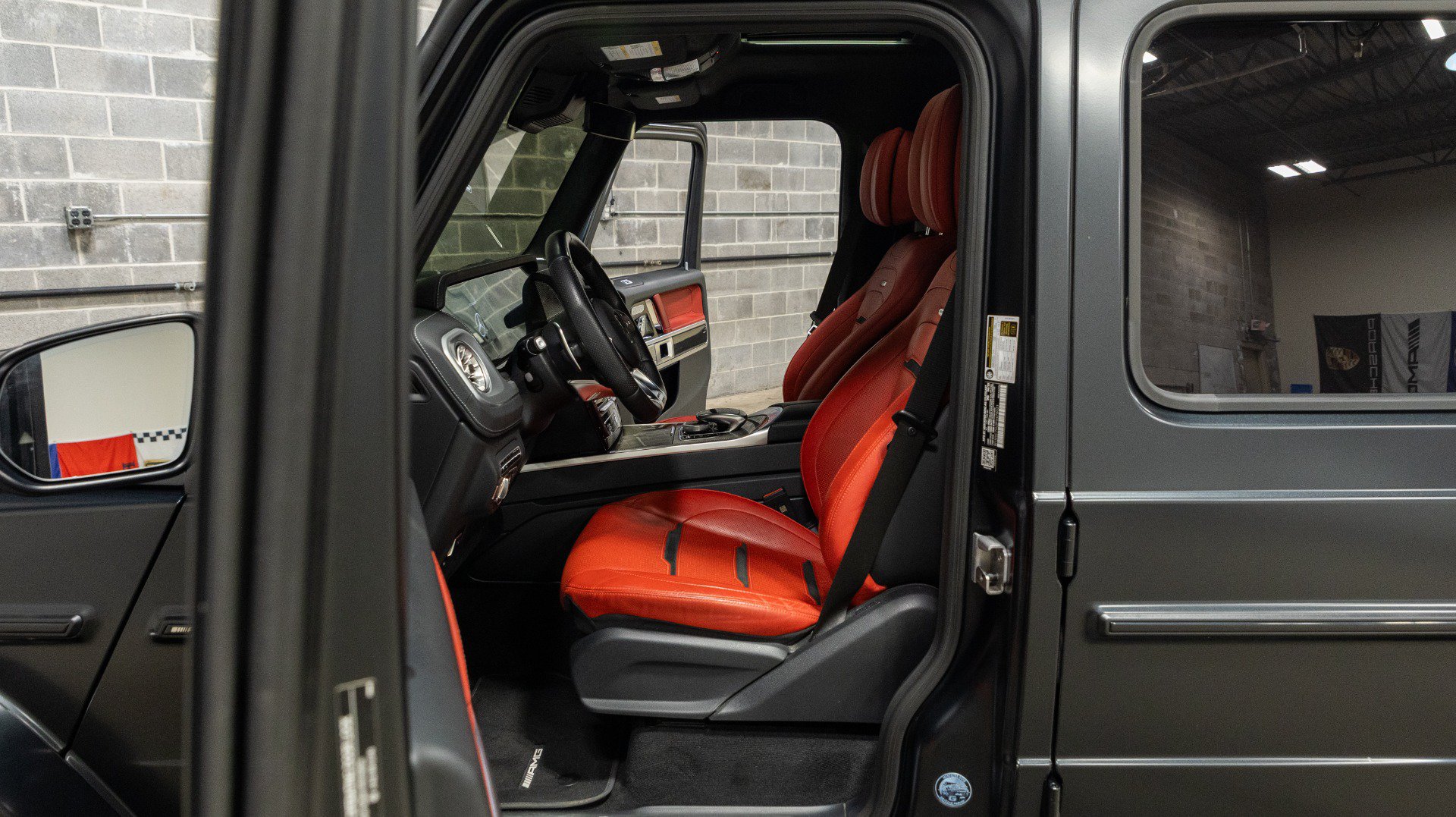 Used 2023 Mercedes-Benz G 63 AMG 4MATIC image 33