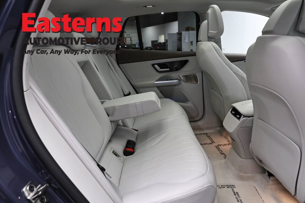 Used 2023 Mercedes-Benz EQE 500 4MATIC SUV image 22