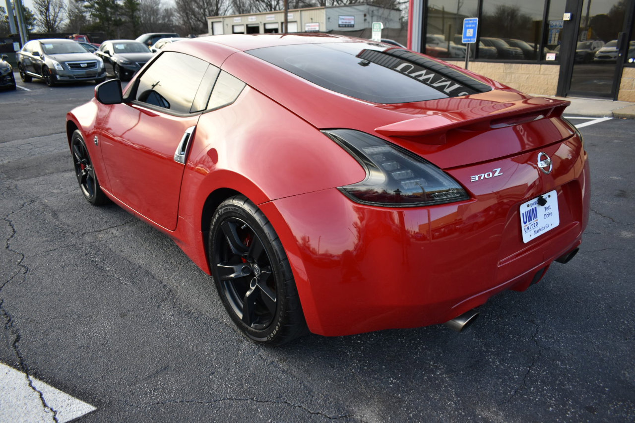 Used 2015 Nissan 370Z Coupe image 8