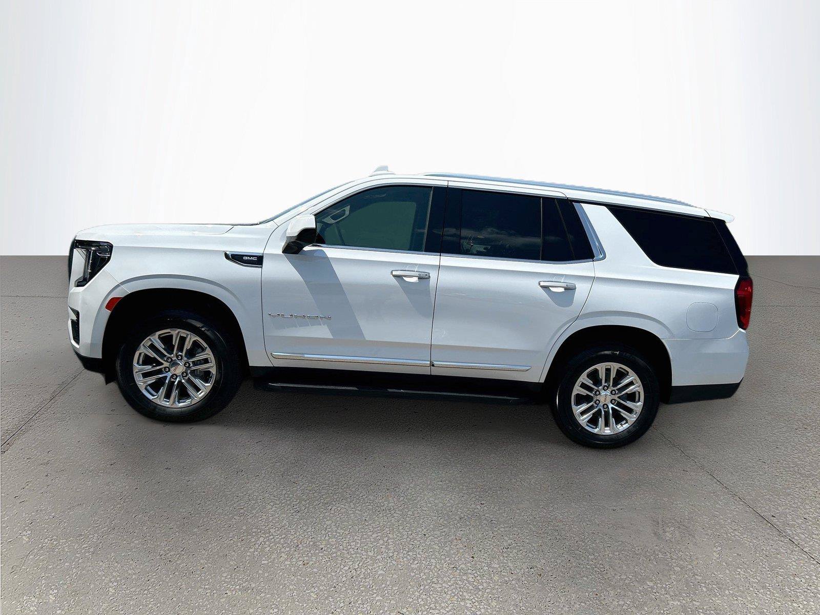 Used 2024 GMC Yukon SLT AWD/4WD image 7
